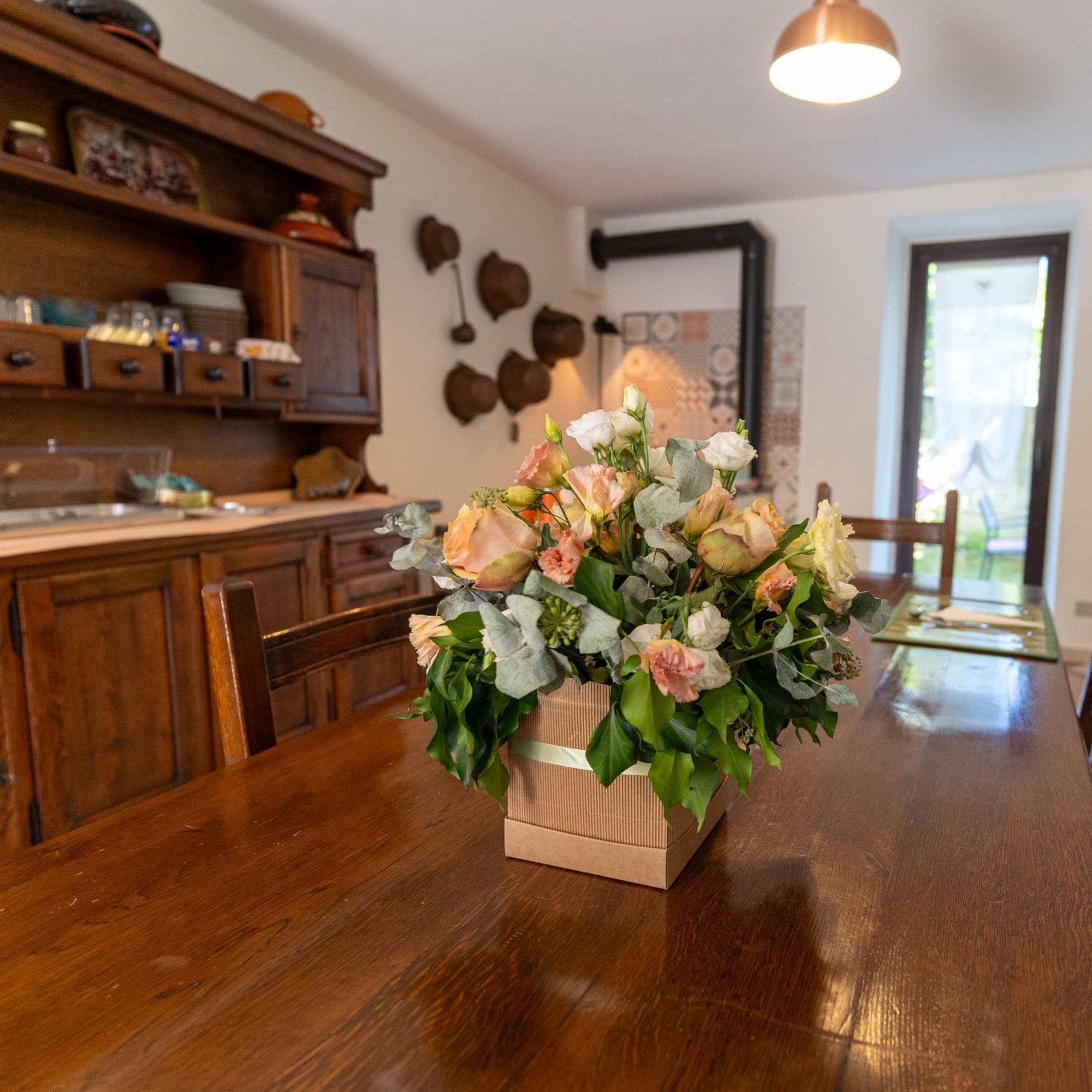 A Casa di Tom Bed & Breakfast Sant'Ambrogio di Valpolicella Bagian luar foto