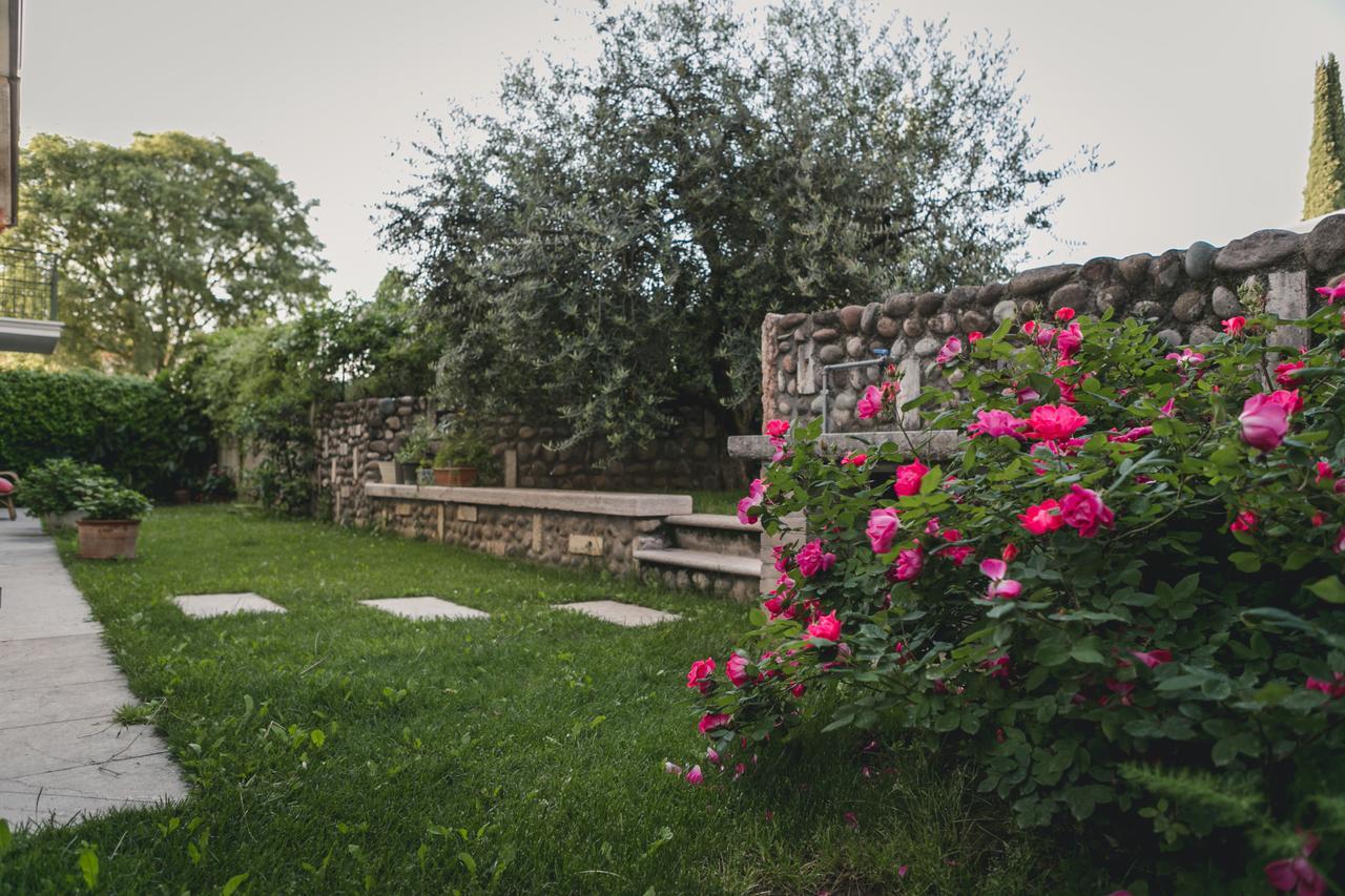 A Casa di Tom Bed & Breakfast Sant'Ambrogio di Valpolicella Bagian luar foto